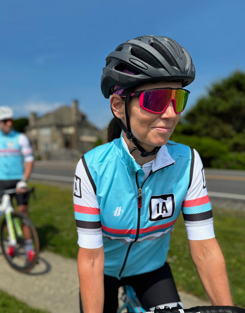 Women's 1A Cycling Vest: Holiday Pre-Order